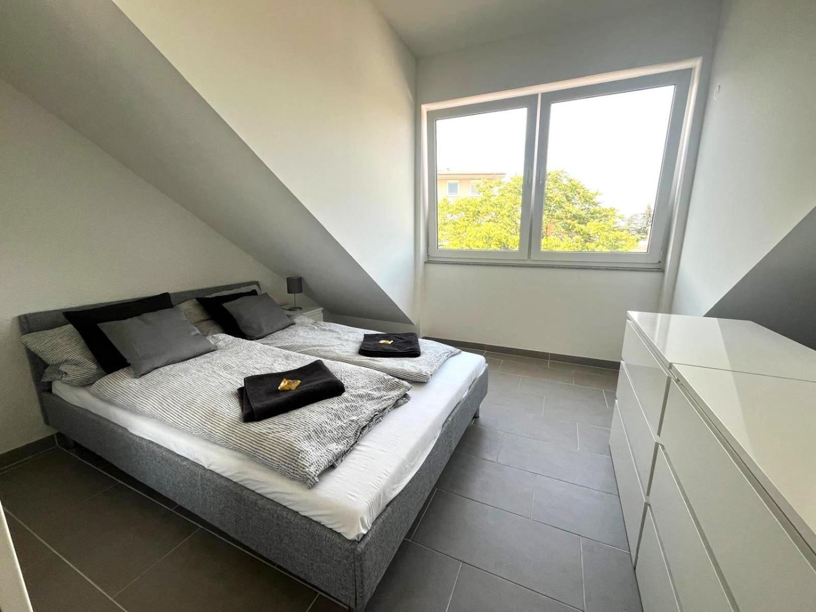 Simplex Apartments Am Europaplatz Καρλσρούη Δωμάτιο φωτογραφία