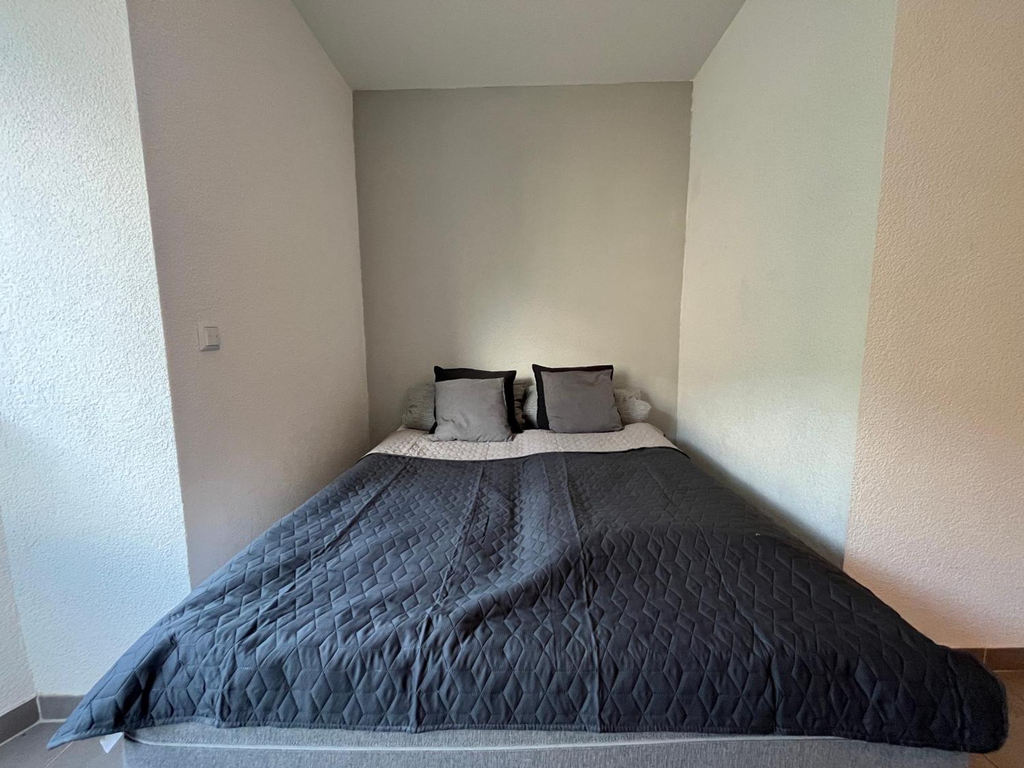 Simplex Apartments Am Europaplatz Καρλσρούη Δωμάτιο φωτογραφία
